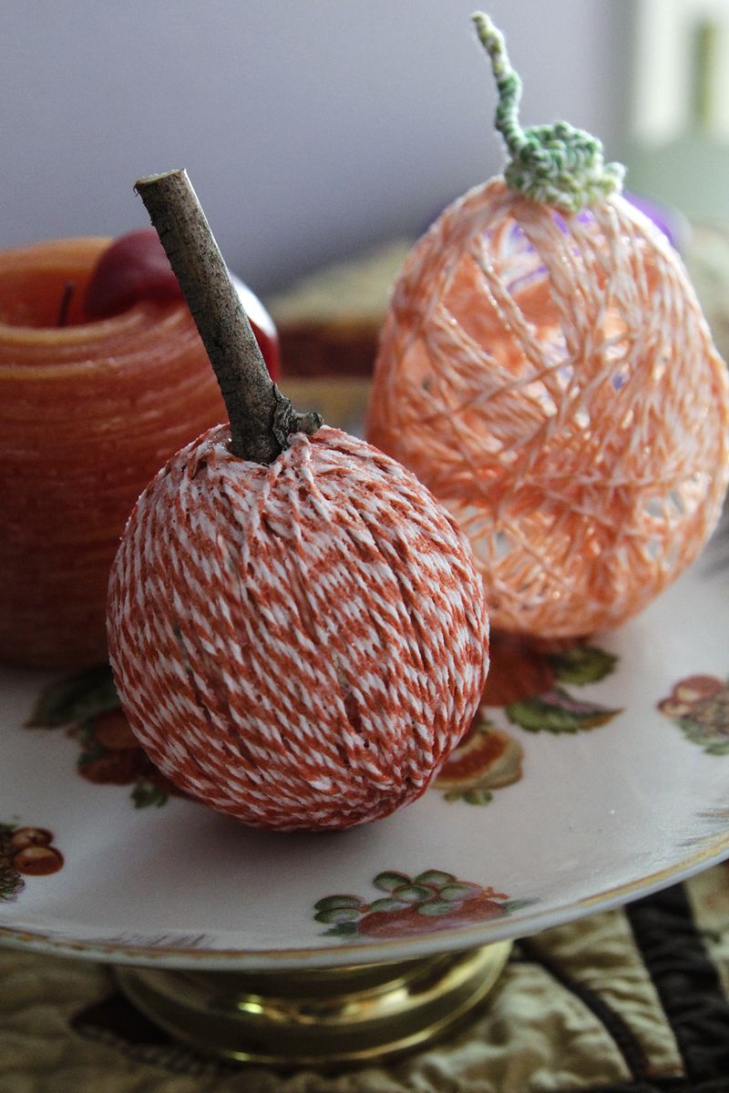 Twine pumpkins no2