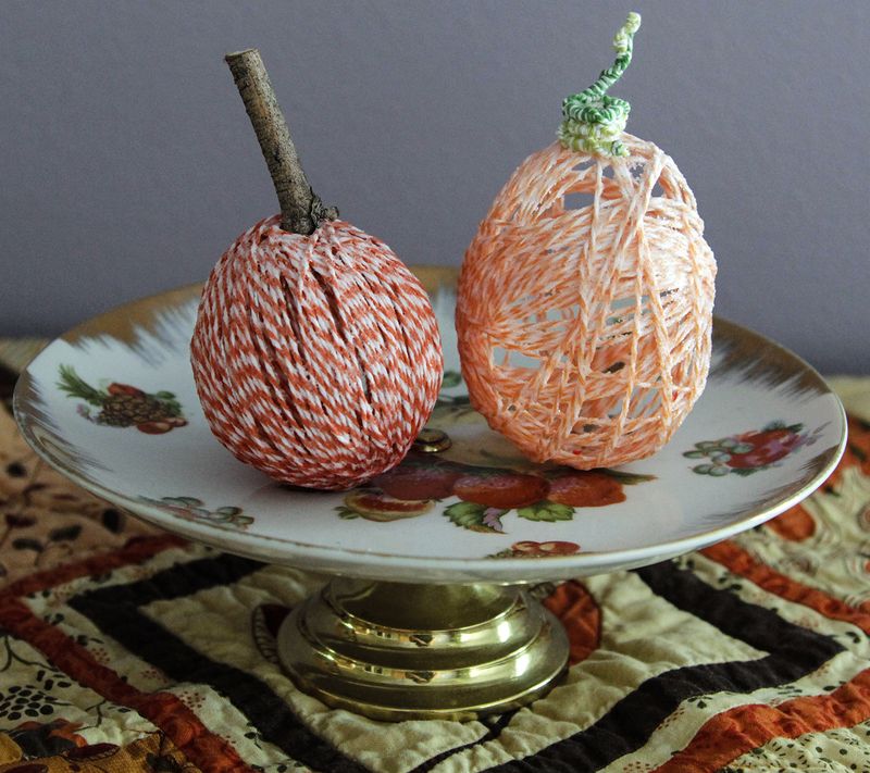 Twine pumpkins no1