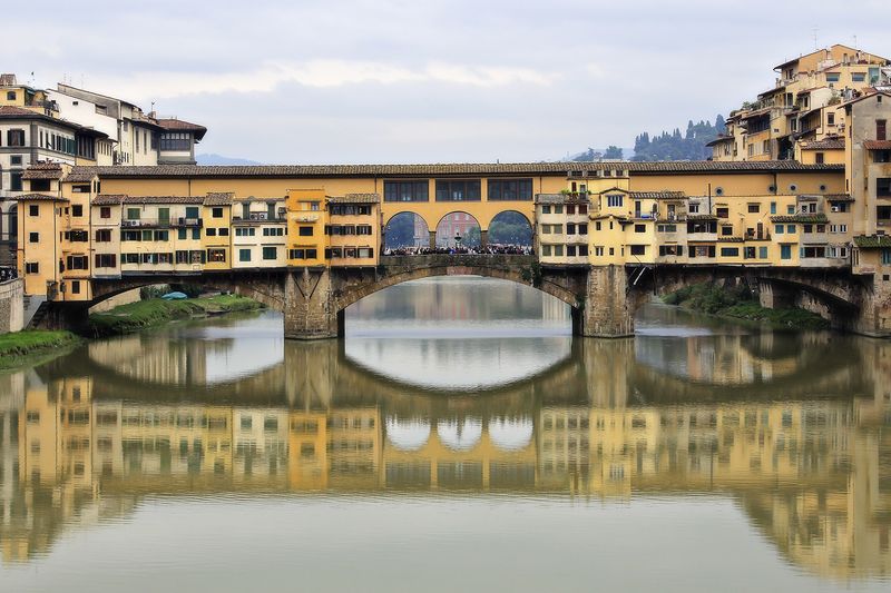 Ponte vecchio bridge