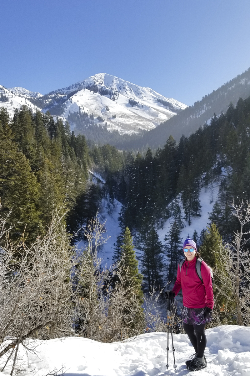 Snow hiking 02