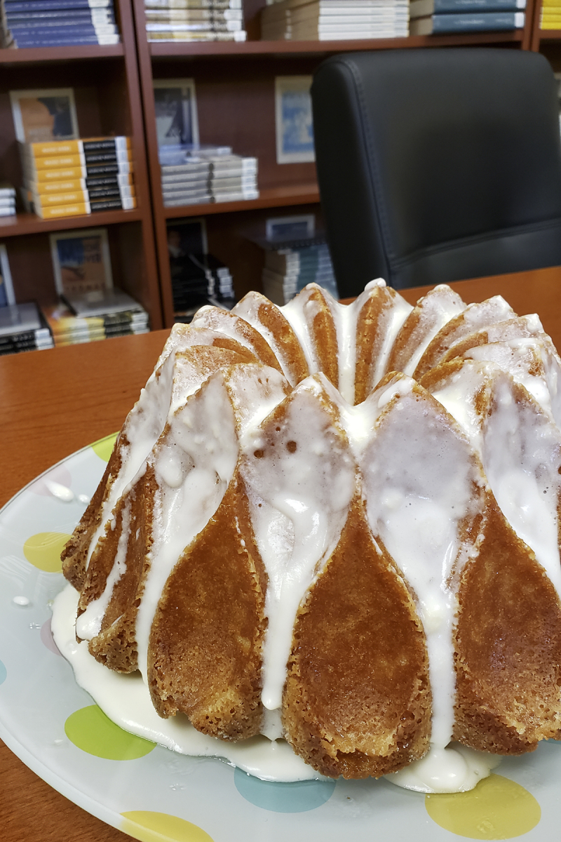 Lemon bundt cake